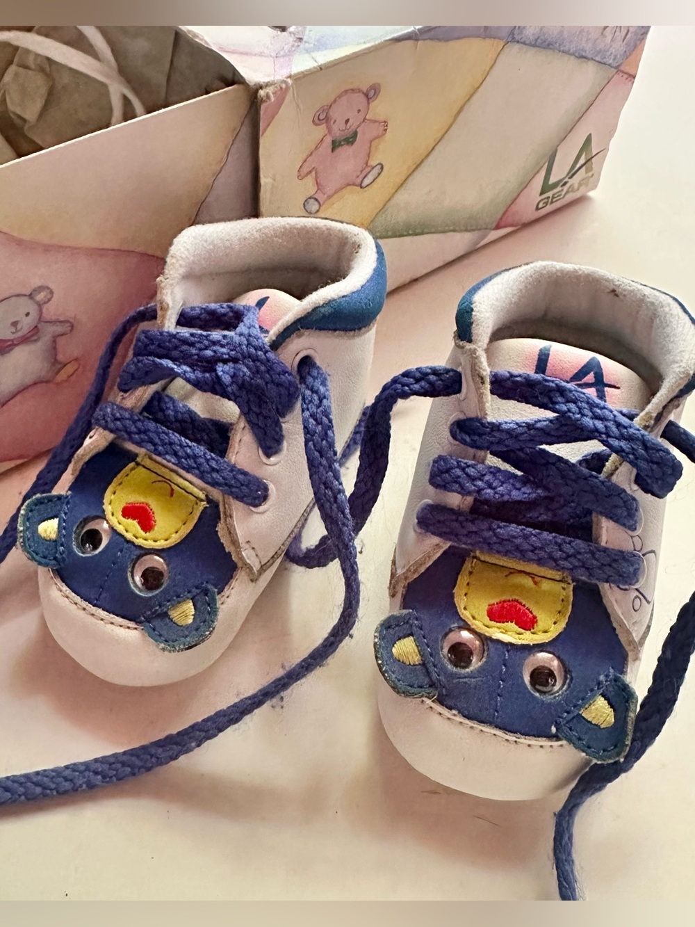 Vtg 90’s LA Gear Cradle Critters Size 1 Baby Shoes Soft Leather Blue Bear Boy